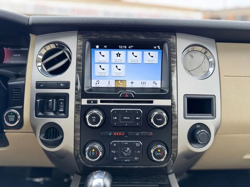 Used 2017 Ford Expedition EL Limited image 31