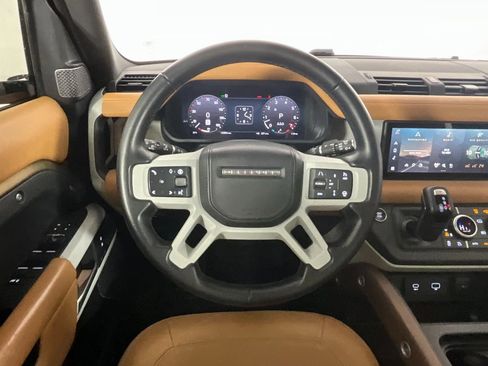 Certified 2024 Land Rover Defender 110 S image 11