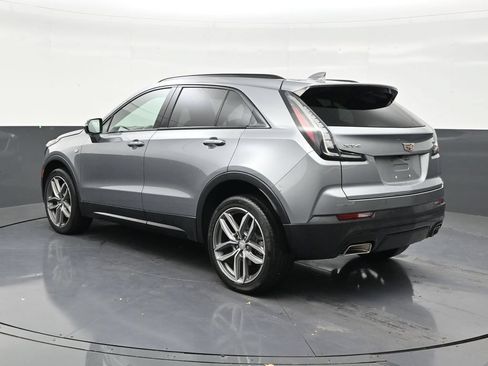 Used 2023 Cadillac XT4 Sport FWD image 3