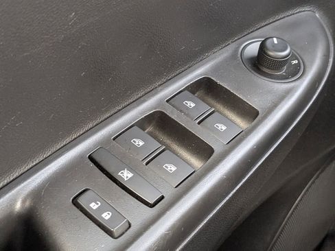 Used 2020 Chevrolet Spark LT image 20