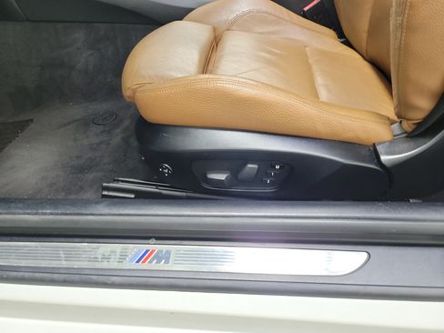 Used 2013 BMW 335i Convertible RWD image 15