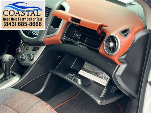 Used 2016 Chevrolet Sonic LT FWD image 23