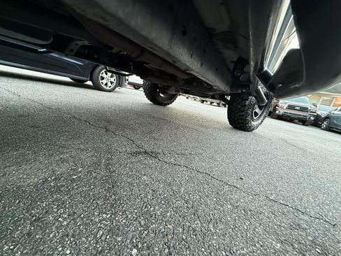 Used 2019 Toyota Tacoma SR5 image 35