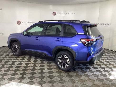 Used 2026 Subaru Forester Premium AWD/4WD image 6