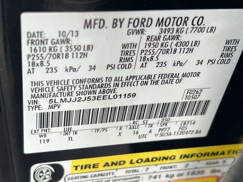 Used 2014 Lincoln Navigator 4WD image 25