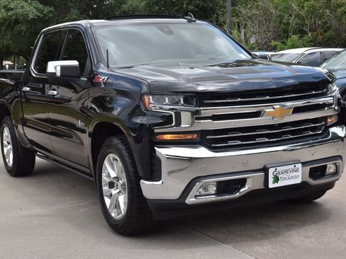 Used 2021 Chevrolet Silverado 1500 LTZ w/ LTZ Premium Texas Edition AWD/4WD image 4