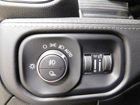 Used 2021 RAM 1500 Limited w/ Night Edition image 24