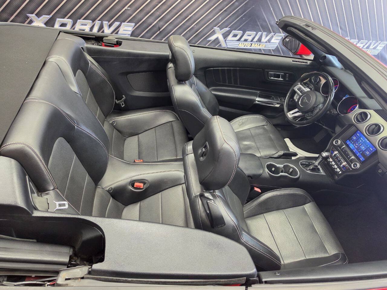 Used 2020 Ford Mustang Premium RWD image 14