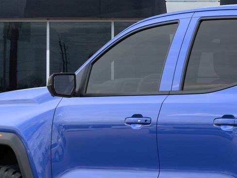 New 2026 GMC Canyon Elevation w/ Convenience Package image 13