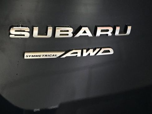 Certified 2025 Subaru Outback Premium AWD/4WD image 12