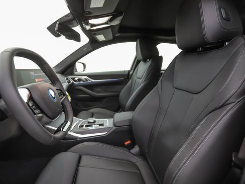 New 2026 BMW i4 xDrive40i w/ Parking Assistance Package AWD/4WD image 11
