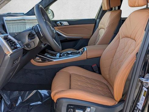 New 2026 BMW X7 xDrive40i image 4