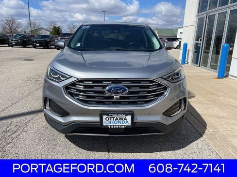 Certified 2022 Ford Edge Titanium w/ Equipment Group 301A AWD/4WD image 3