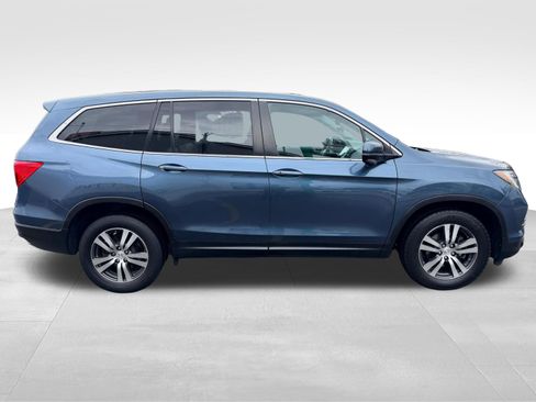 Used 2017 Honda Pilot EX-L image 4
