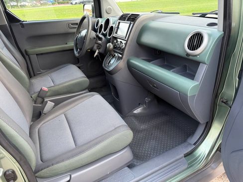 Used 2005 Honda Element LX image 15