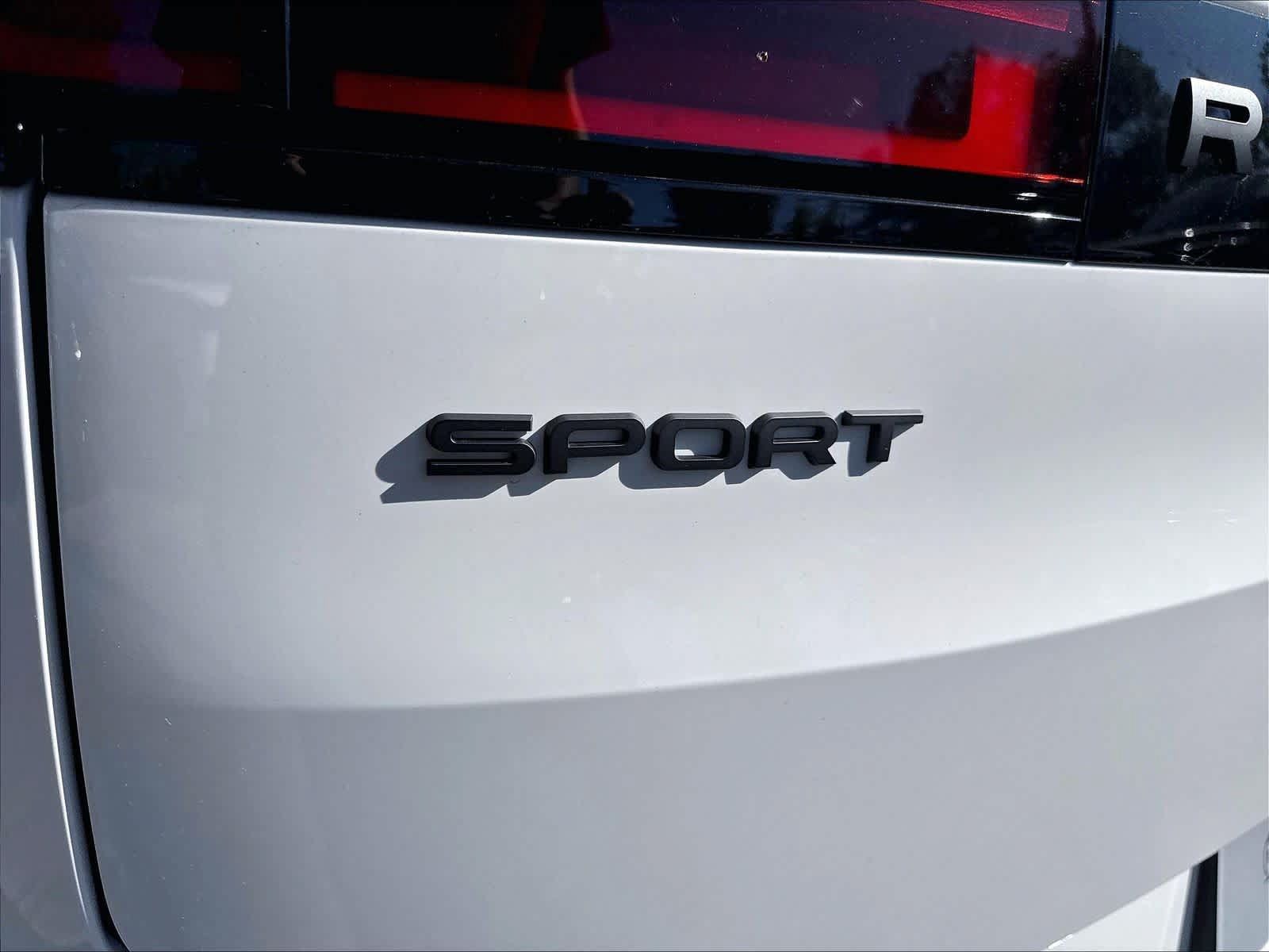New 2026 Land Rover Range Rover Sport Dynamic SE AWD/4WD image 26