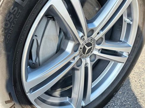 Certified 2022 Mercedes-Benz GLC 300 4MATIC image 7