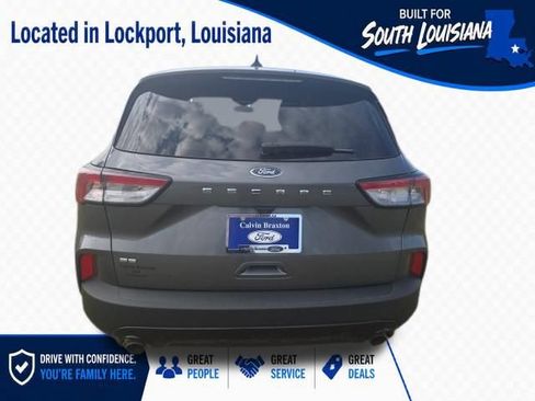 Used 2022 Ford Escape SE w/ SE Sport Appearance Package FWD image 6