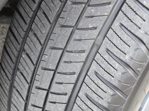 Used 2017 Nissan Rogue SL w/ SL Premium Package image 11