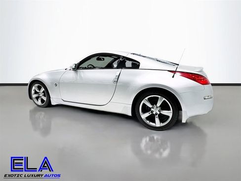 Used 2006 Nissan 350Z Enthusiast w/ (N93) Cargo Convenience Pkg image 30