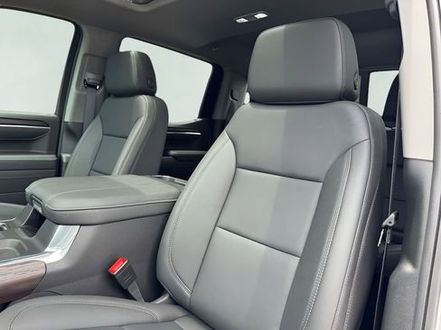 New 2026 GMC Sierra 1500 SLT AWD/4WD image 10