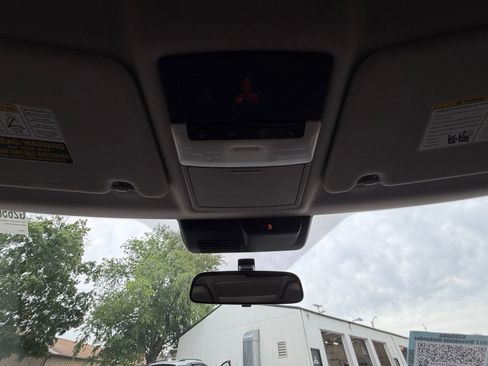 Used 2022 Mitsubishi Outlander SE AWD/4WD image 22