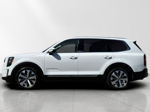 Used 2021 Kia Telluride EX w/ EX Premium Package FWD image 6