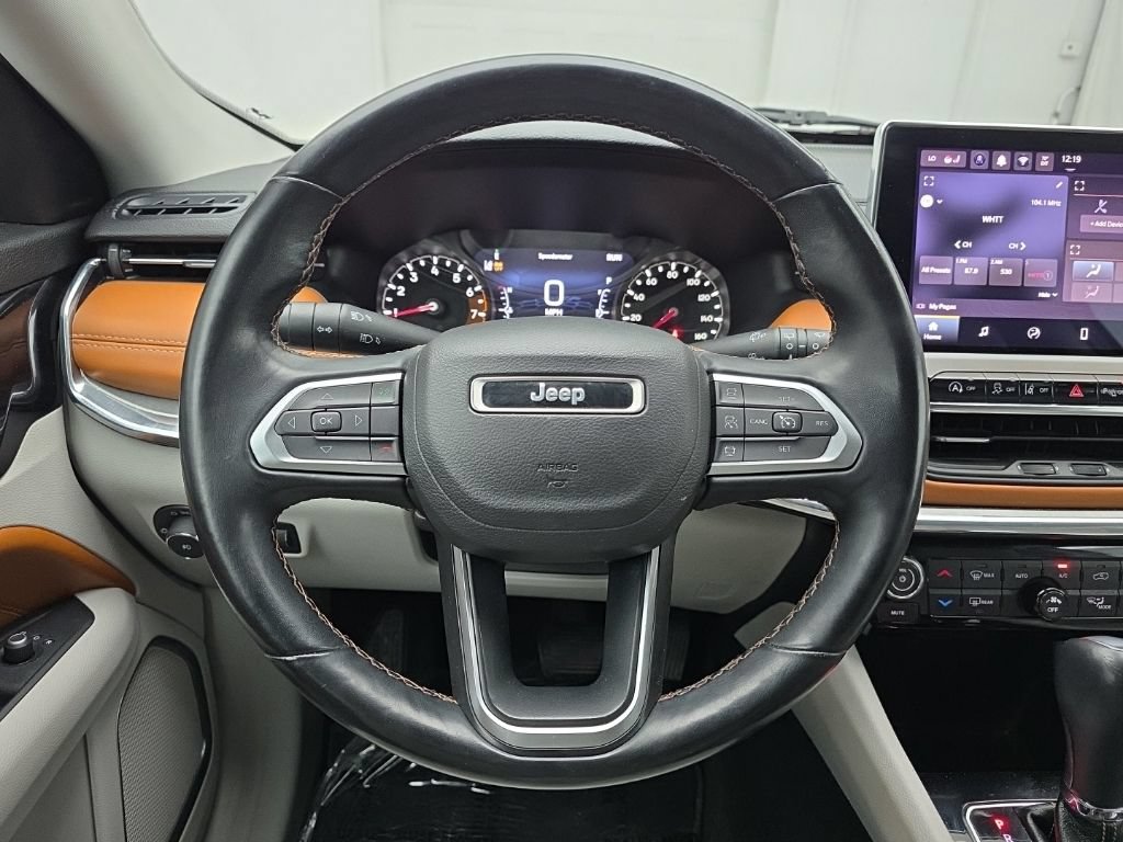 Used 2022 Jeep Compass Limited AWD/4WD image 24