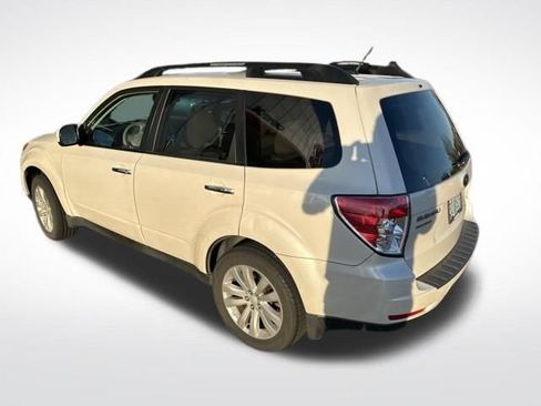 Used 2013 Subaru Forester 2.5X Premium image 8
