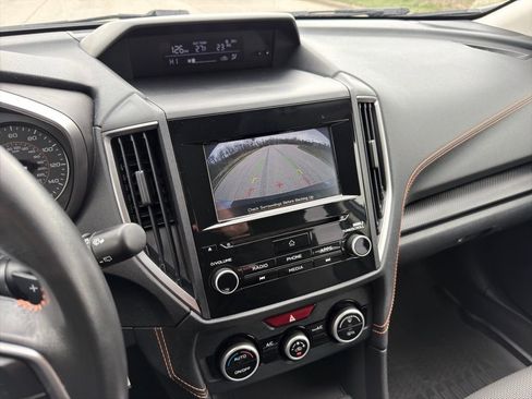 Used 2021 Subaru Crosstrek 2.0i Premium w/ Popular Package #2 image 15