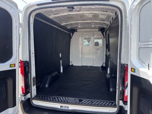 Used 2025 Ford Transit 250 148 Medium Roof w/ Load Area Protection Package RWD image 36