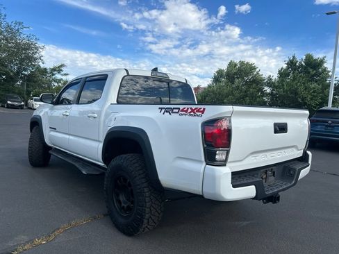 Used 2019 Toyota Tacoma TRD Off-Road AWD/4WD image 9