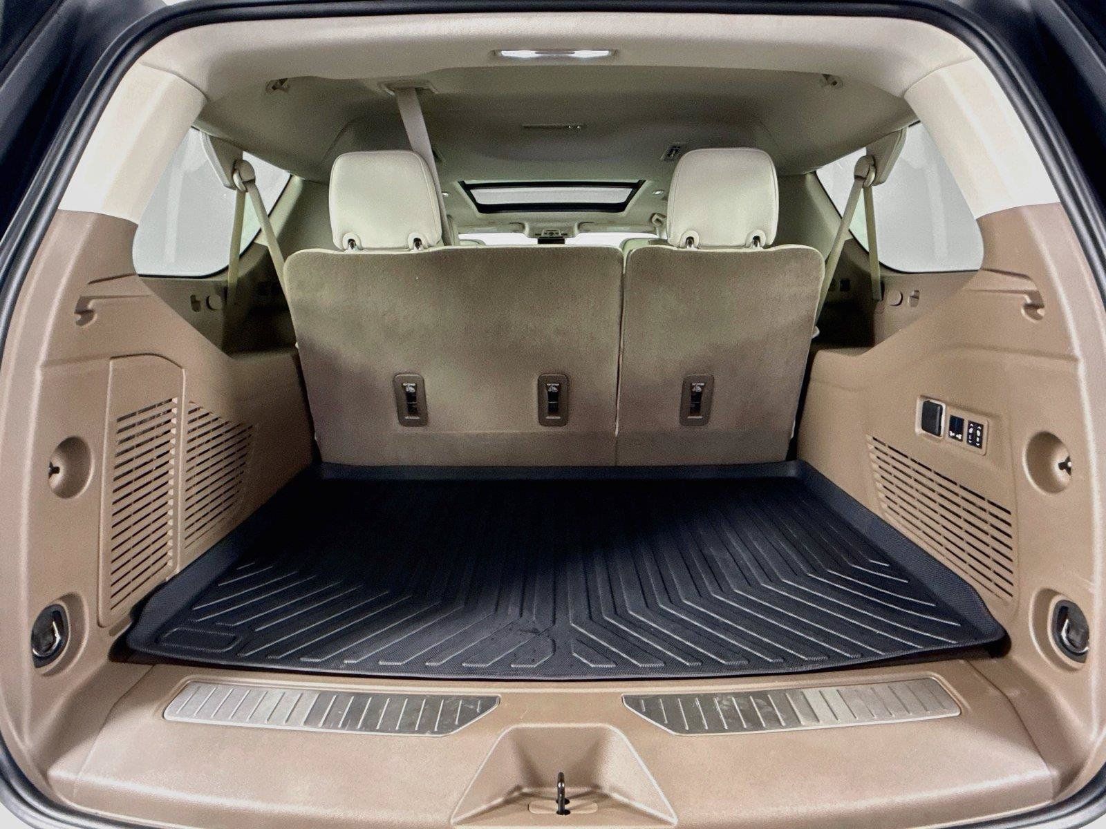Used 2024 GMC Yukon XL Denali AWD/4WD image 36