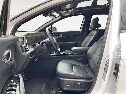 Used 2024 Kia Sportage X-Pro image 9