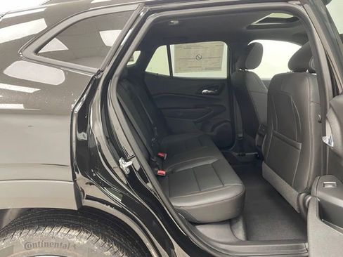New 2026 Chevrolet Trax RS w/ Sunroof Package image 14