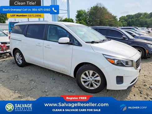 Used 2017 Kia Sedona LX w/ LX Essentials Premium Package FWD image 5