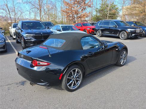 Used 2023 MAZDA MX-5 Miata Grand Touring w/ Weather Package image 3