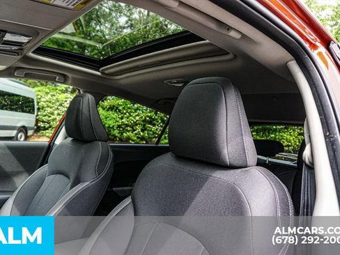 Used 2025 Subaru Crosstrek 2.0i Premium AWD/4WD image 18