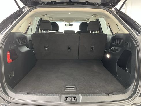 Used 2018 Ford Edge SEL AWD/4WD image 26