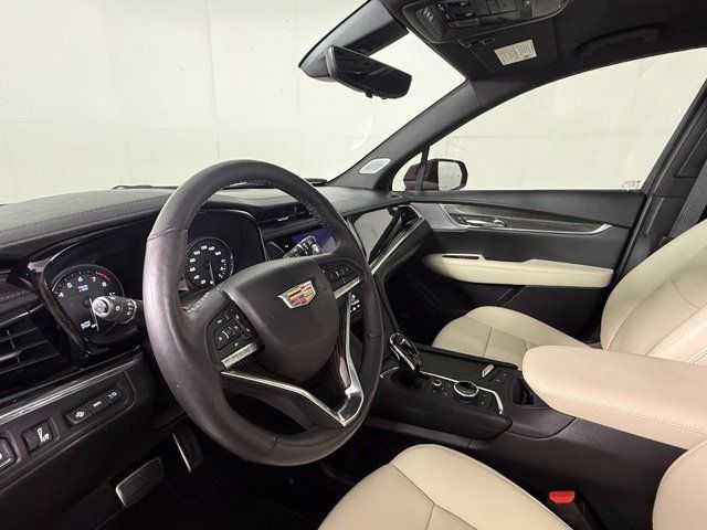 Used 2020 Cadillac XT6 Sport AWD/4WD image 6