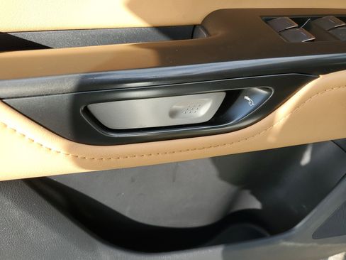 Used 2025 Lexus NX 250 FWD w/ Towing Package (2000 Lbs) image 18