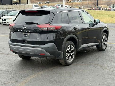 Used 2021 Nissan Rogue SV image 25