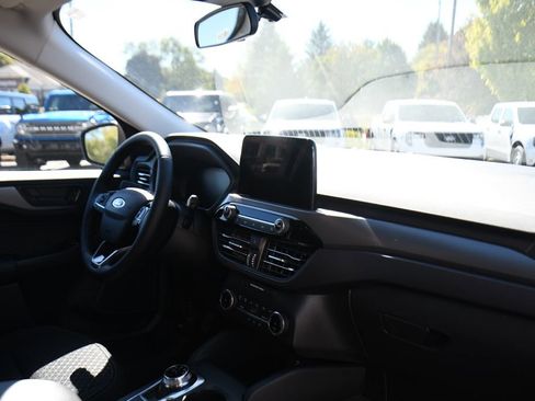 Used 2026 Ford Escape Active w/ Cold Weather Package image 14