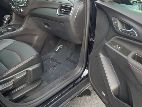 Used 2024 Chevrolet Equinox RS w/ RS Leather Package AWD/4WD image 29
