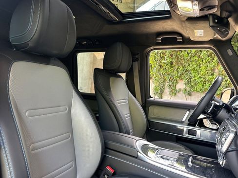 Used 2025 Mercedes-Benz G 580 w/ EQ Technology image 31