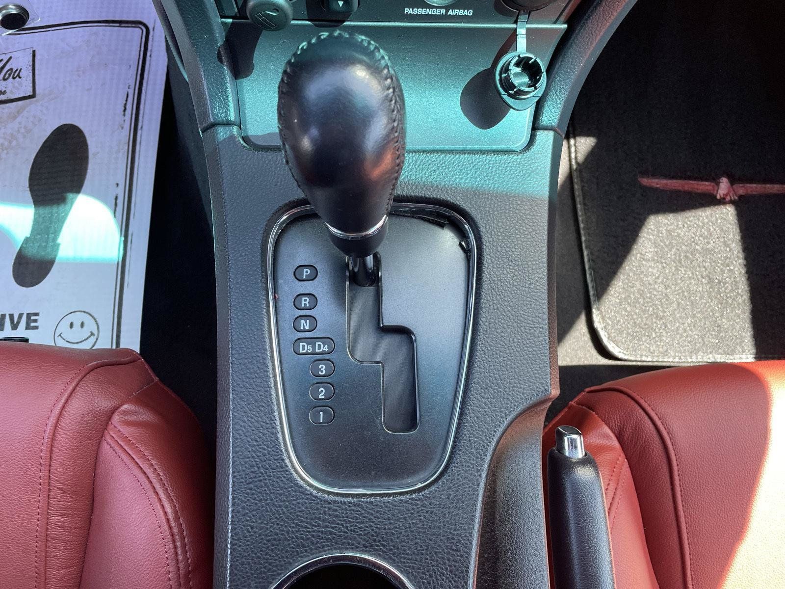 Used 2005 Ford Thunderbird RWD image 22