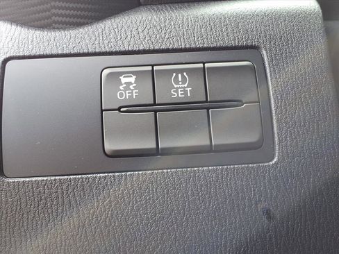 Used 2016 Scion iA FWD image 23