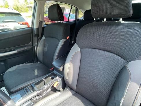 Used 2017 Subaru Crosstrek 2.0i Premium image 17