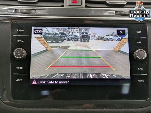 Used 2023 Volkswagen Tiguan SEL R-Line AWD/4WD image 15