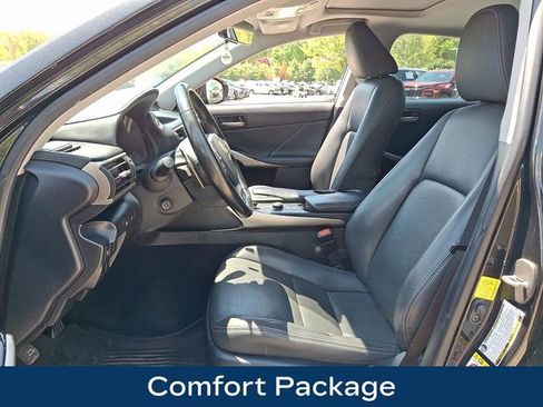 Used 2018 Lexus IS 300 AWD w/ Comfort Package image 2
